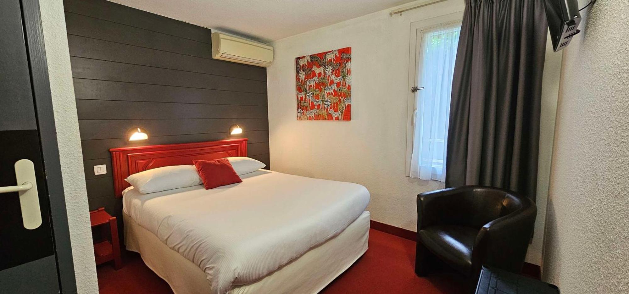 Brit Hotel Albi Le Sequestre Exterior foto