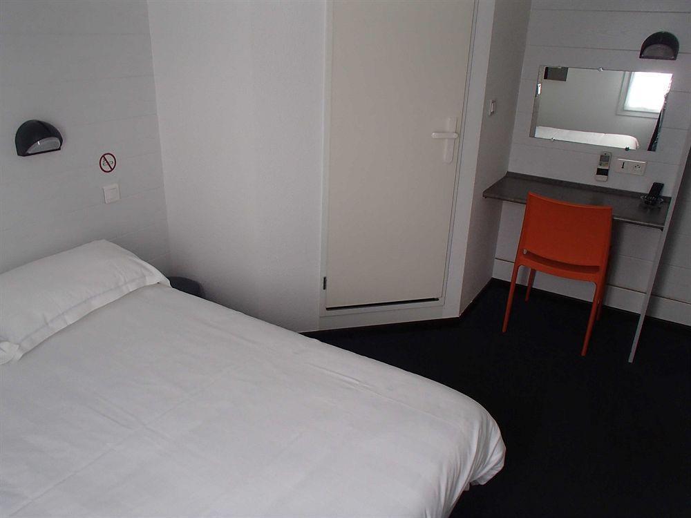 Brit Hotel Albi Le Sequestre Exterior foto